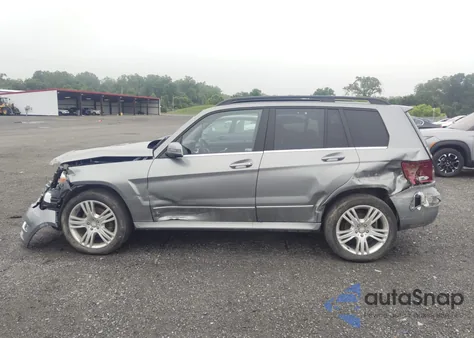 2015 Mercedes-Benz Glk 350 4Matic z USA, uszkodzony, nr VIN WDCGG8JB2FG396287